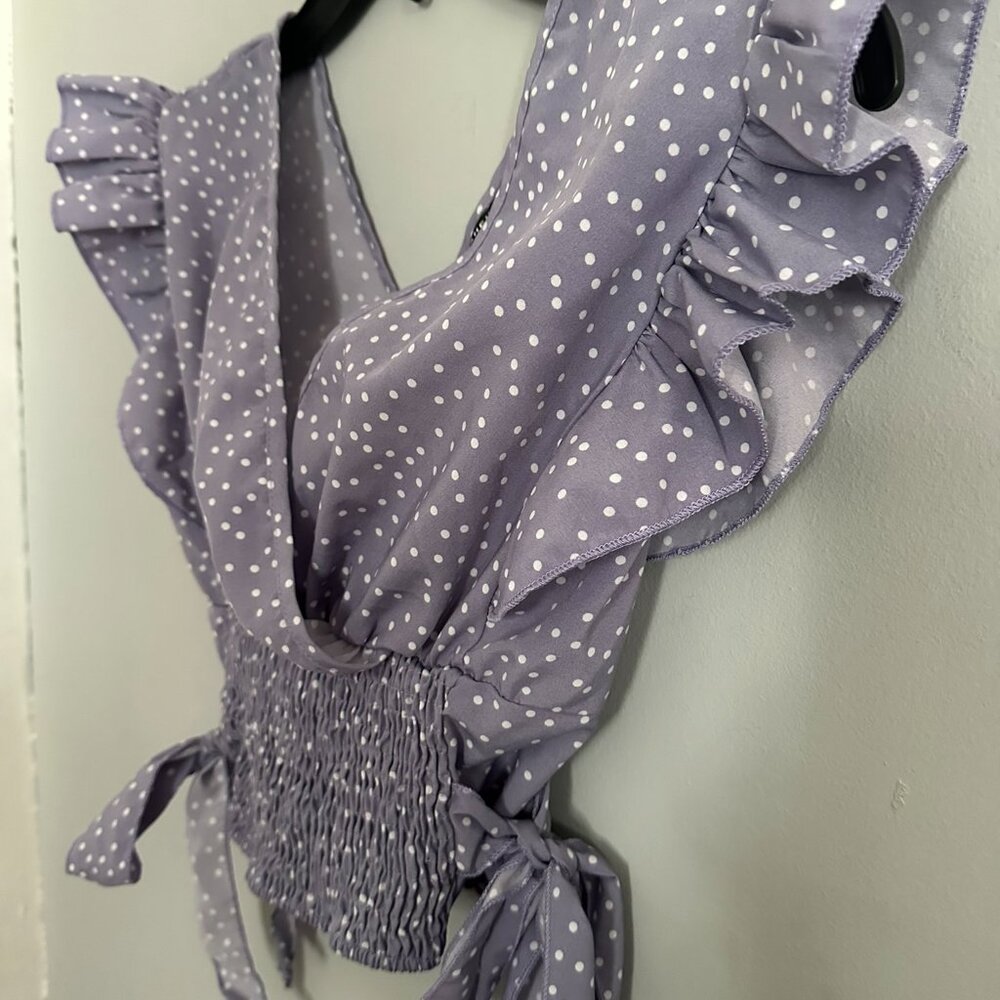 Shein Lavender Polka Dot Flutter Sleeve Top Size XS - Picture 2 of 5